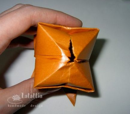 Hogyan készítsünk origami tulipán diagram papír