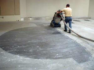 Як шліфувати і фарбувати підлогу з бетону