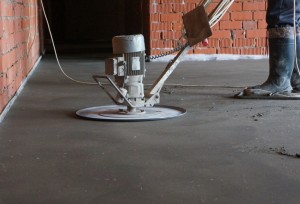 Cum să mănânci și să pictezi podeaua de beton