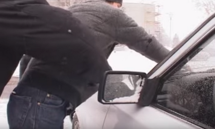 Cum să vă protejați mașina împotriva furtului