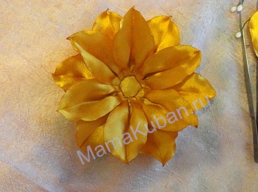 Kanzashi floare de masterat - Lotus hawaian