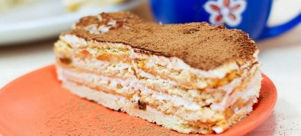 Tort de cafea - rețete de prăjituri, cremă și impregnare pentru biscuiți, prăjituri de mousse în grabă