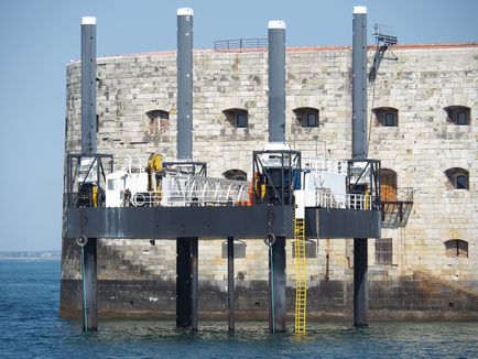 Cetatea Fort Boyard excursii, expoziții, adresa exactă, telefon