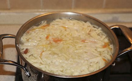 Húsleves házi tésztával recept lépésről lépésre fotók és videók