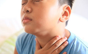 Laringugasmul - ceea ce este laringospasm la copii - îngrijire de urgență