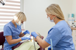 Tratamentul canalelor dentare - tratament endodontic