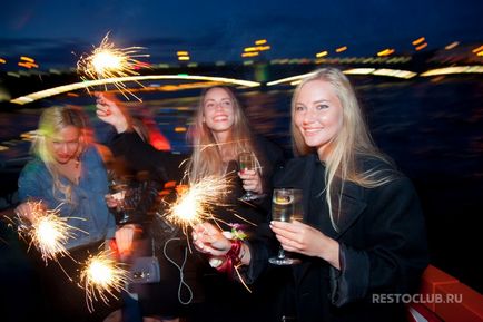 Кращі ресторани на воді від ресторанів на корабликах до дебаркадерів, топ-10