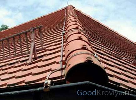 Protecția împotriva trăsnetului a acoperișurilor metalice, reguli de bază pentru instalare și funcționare