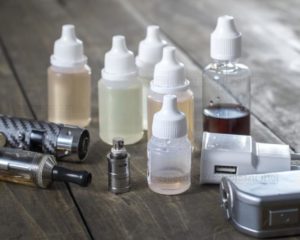 Lehet használni az elektronikus cigaretta, mint egy inhalátor köhögés (elektronikus cigaretta inhalátor) Lehet használni az elektronikus cigaretta, mint egy inhaláló köhögés