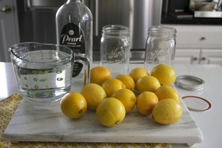 Tinctura de limoncello, gătită acasă