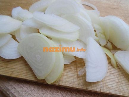 Uborka, hagyma, olaj a téli - lépésről lépésre recept fotók (tél) Uborka, hagyma, olaj a téli - lépésről lépésre recept fotók