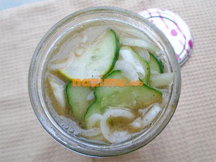 Uborka, hagyma, olaj a téli - lépésről lépésre recept fotók (uborka, hagyma és az olaj a télen) Uborka, hagyma, olaj a téli - lépésről lépésre recept fotók