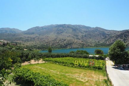 Lacul kurnas pe insula Creta, Grecia fotografii și video, descriere, locație