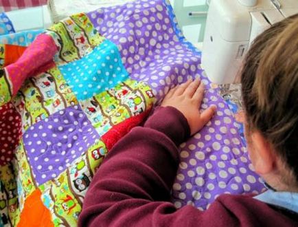 Patchwork függöny 70 kényelmes ötleteket és hogyan kell varrni a saját kezét, belső (saját) Patchwork függöny 70 kényelmes ötleteket és hogyan kell varrni a saját kezét, belső