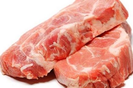 Achiziționarea de carne pe piață și în supermarket