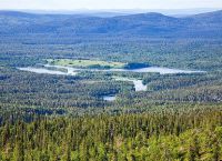 Atracții naturale și bogăția din Karelia