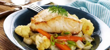 Pește confortabil cu legume - rețete în smântână și în roșii cu morcovi, ceapă, cartofi și dovlecei