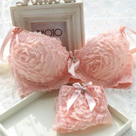 Cadouri romantice pentru nunta roz