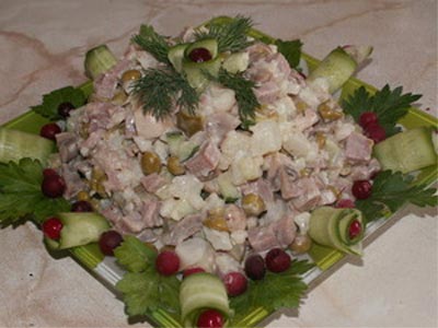 Salate din rețete de limbă de porc pentru prepararea lor