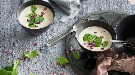 Найсмачніші холодні супи 6 нетривіальних рецептів