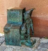 Sculpturi de gnomi - istorie, suveniruri, gnomi din Wroclaw - fă-ți gnomul