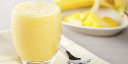 Smoothies cu o banană și fulgi de ovăz pentru pierderea în greutate - beneficii și rețete cu indicarea valorii calorice