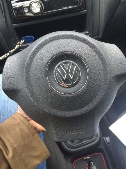 Demontarea și instalarea volanului pe volkswagen polo