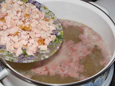 Szoljánka burgonyával - recept fotókkal szép fele