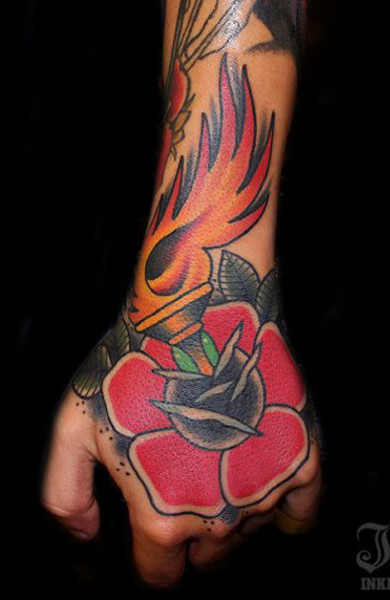 Татуювання факел - значення, ескізи тату і фото