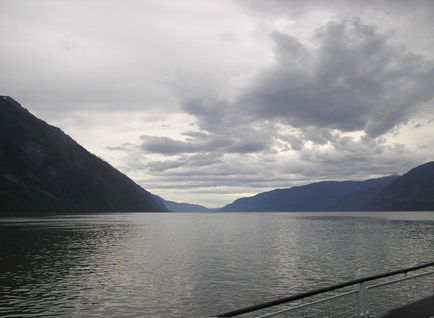 Lacul Teletskoe din Altai fotografie, hartă, în cazul în care acesta este situat