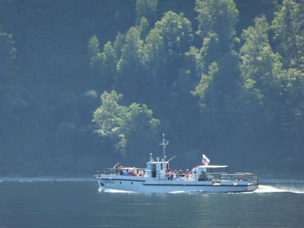 Teletskoe езеро в Алтай снимка, карта, където