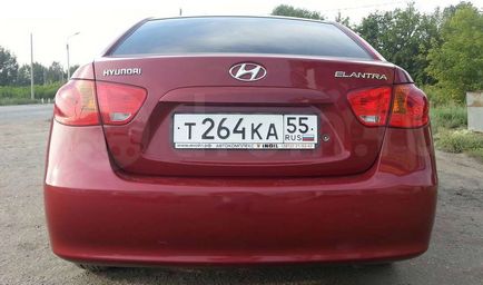 Műszaki adatok Hyundai Elantra 2008 értékelés alapján a tulajdonosok, tesztvezetésre, fotó és videó