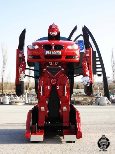 Transformatori deja realitatea companiei turcești a lansat Autobots real