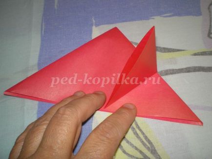 Tulips în tehnica origami