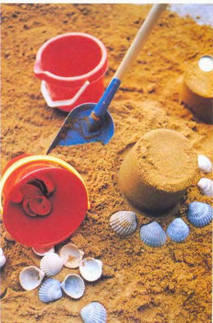 Урок як намалювати пісок і іграшки маслом поетапно