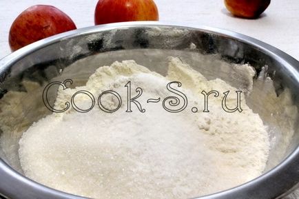 Яблука в тесті - покроковий рецепт з фото, десерти
