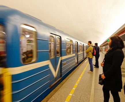 Jurnaliștii au aflat de ce în St. Petersburg se închide adesea stația de metrou