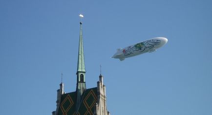 6 Cele mai bune locuri pentru a merge pe o dirigible - o bibliotecă a unui turist