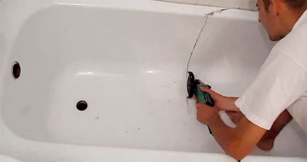 Introduceți acrilic în baie cum să alegeți cel mai bun căptușitor și să îl instalați singur