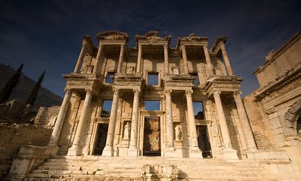 Biblioteca Alexandria - fotografie, istorie, destin