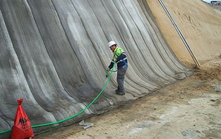 Beton festővászon, erősítve a falai árkok