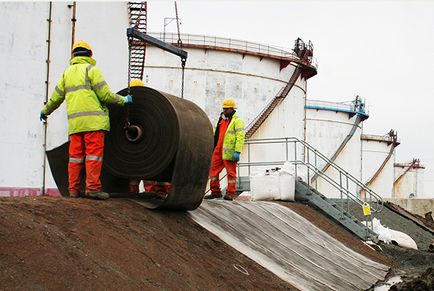 Beton festővászon, erősítve a falai árkok