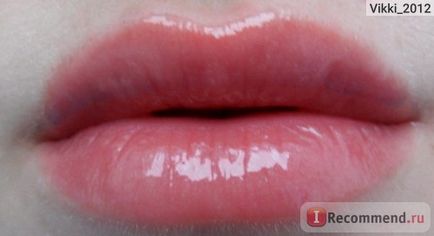 Luciu de buze avon plump pout - 