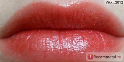 Luciu de buze avon plump pout - 