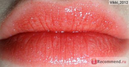 Luciu de buze avon plump pout - 