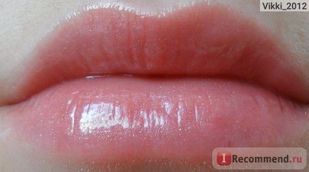 Luciu de buze avon plump pout - 