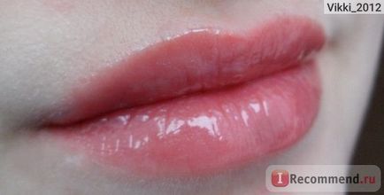 Luciu de buze avon plump pout - 