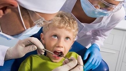 Stomatologie pediatrica pentru Ostrovityanova in clinica de familie a denturii