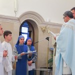 Kopogó Isten (Úr Virgin Matar) Hogy elérje az Isten