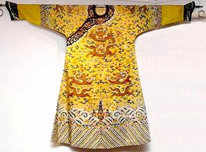 Enciclopedia din China - îmbrăcăminte tradițională din China - îmbrăcăminte, modă - alte realități ale culturii chineze -